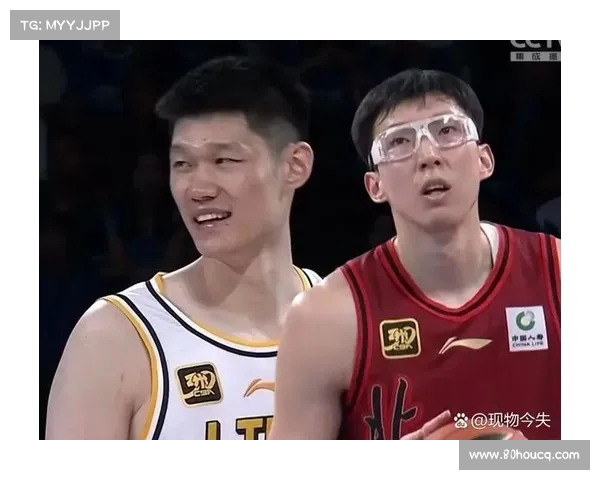 胡金秋余嘉豪内线双塔合力砍下27+14 率队碾压对手赢得胜利